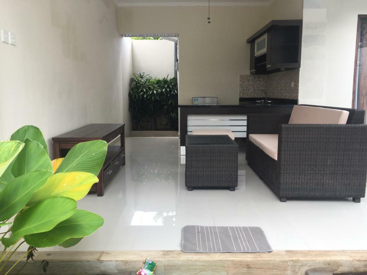 The Kayuputih Villa Lovina  Exterior photo